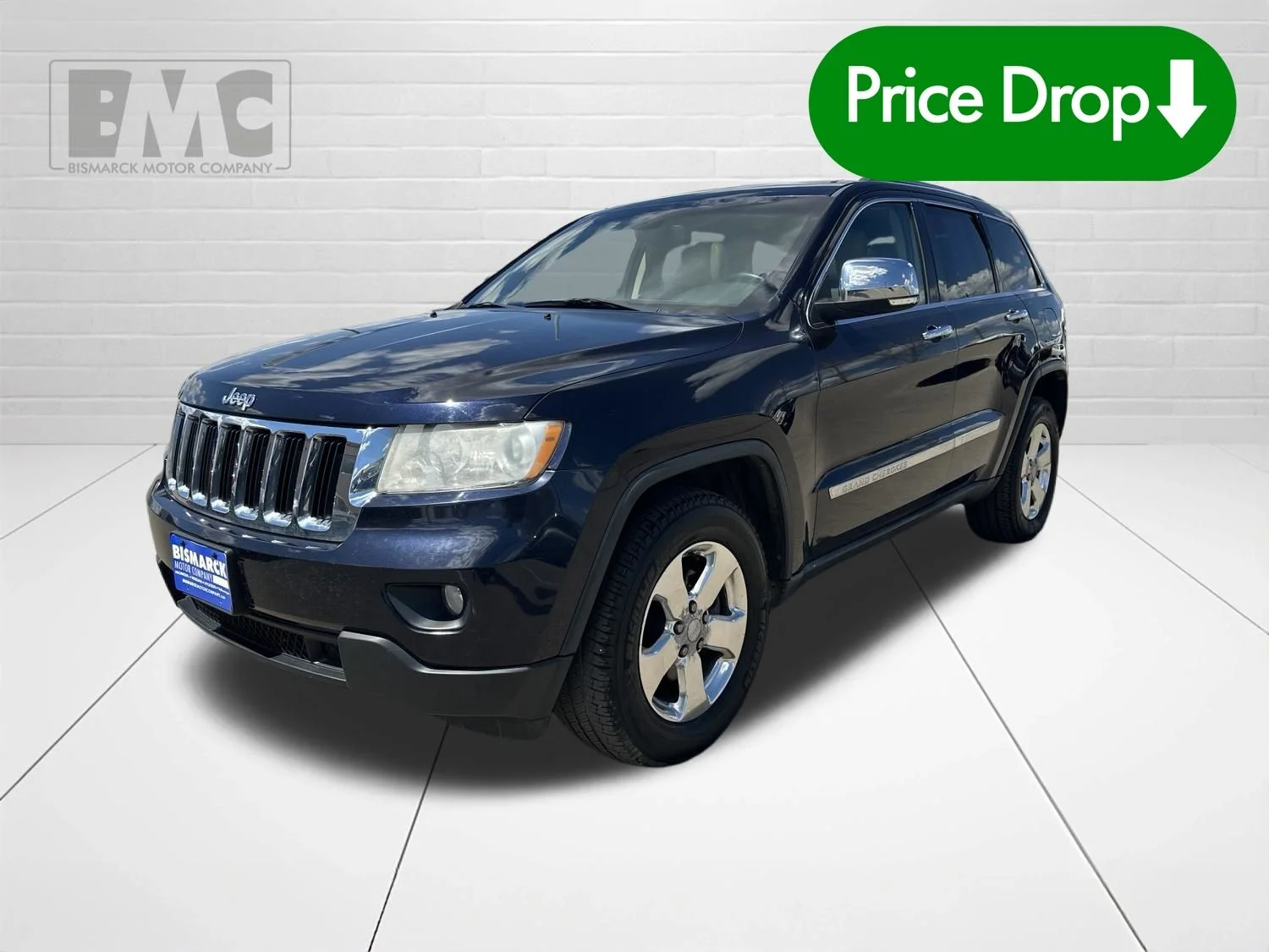 Used 2011 Black Jeep Limited image 1