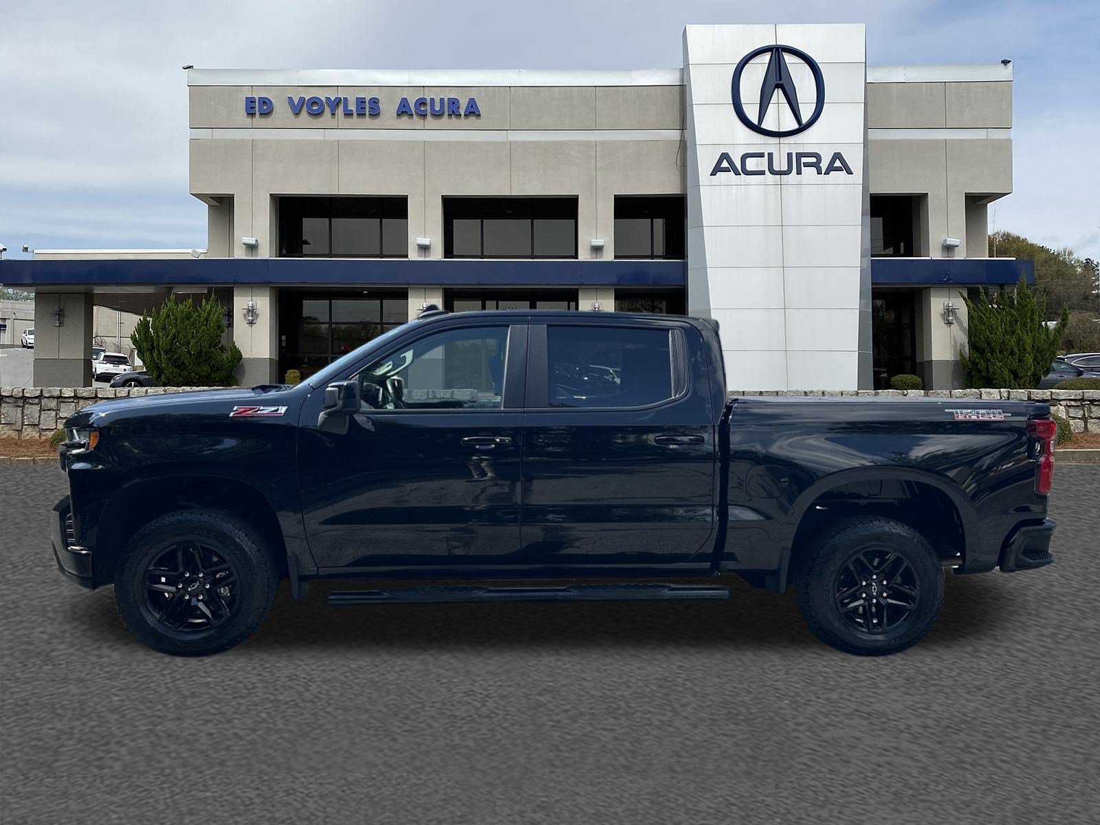 Used 2021 Black Chevrolet LT Trail Boss image 8