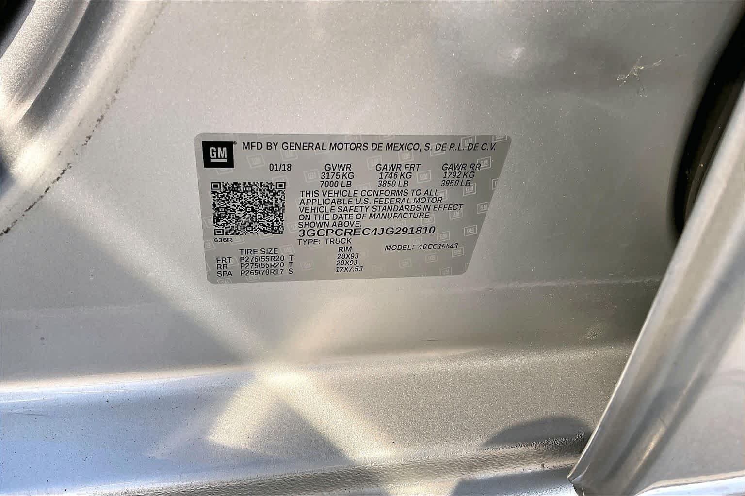 Used 2018 Silver Ice Metallic Chevrolet LT image 35