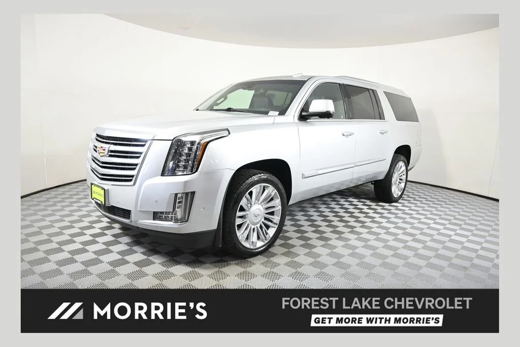 2019 Cadillac Escalade ESV AWD Platinum's photo