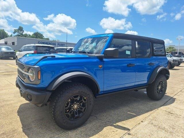 New 2026 Velocity Blue Metallic Ford Badlands® image 9