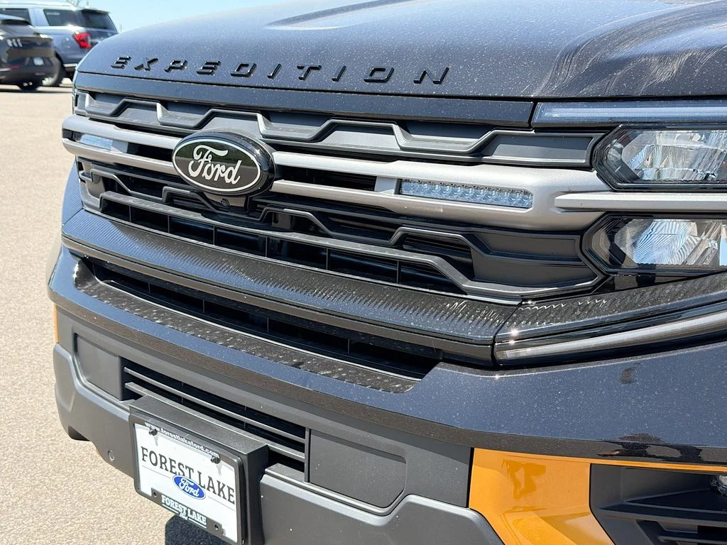 New 2026 Agate Black Metallic Ford Tremor® image 13