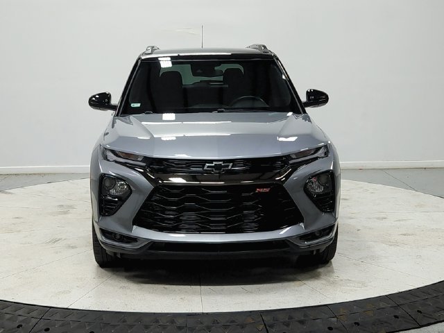 Used 2023 Gray Chevrolet RS image 3