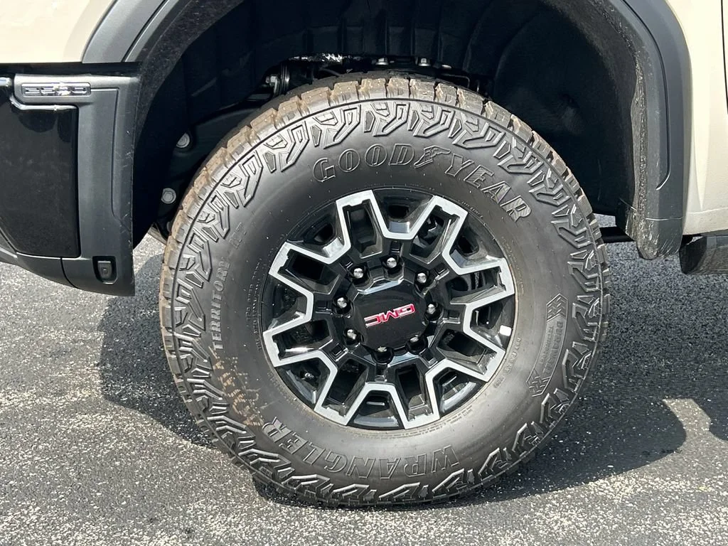 2026 GMC Sierra 2500HD AT4X - Photo 12