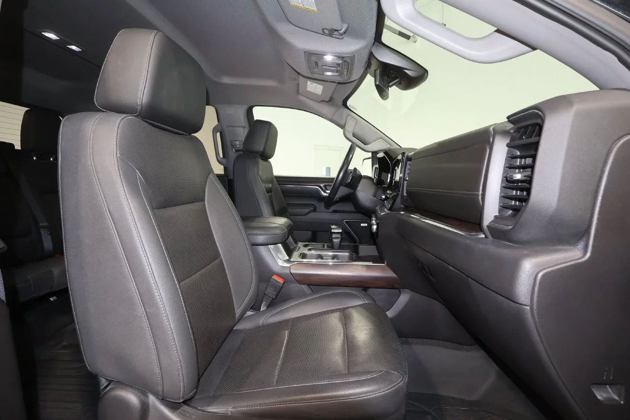 Certified Used 2023 TITANIUM RUSH METALLIC GMC SLT image 28