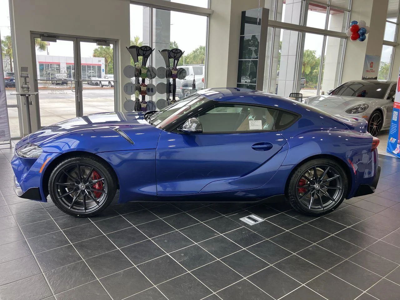 New 2026 Stratosphere Toyota 3.0 Premium image 2