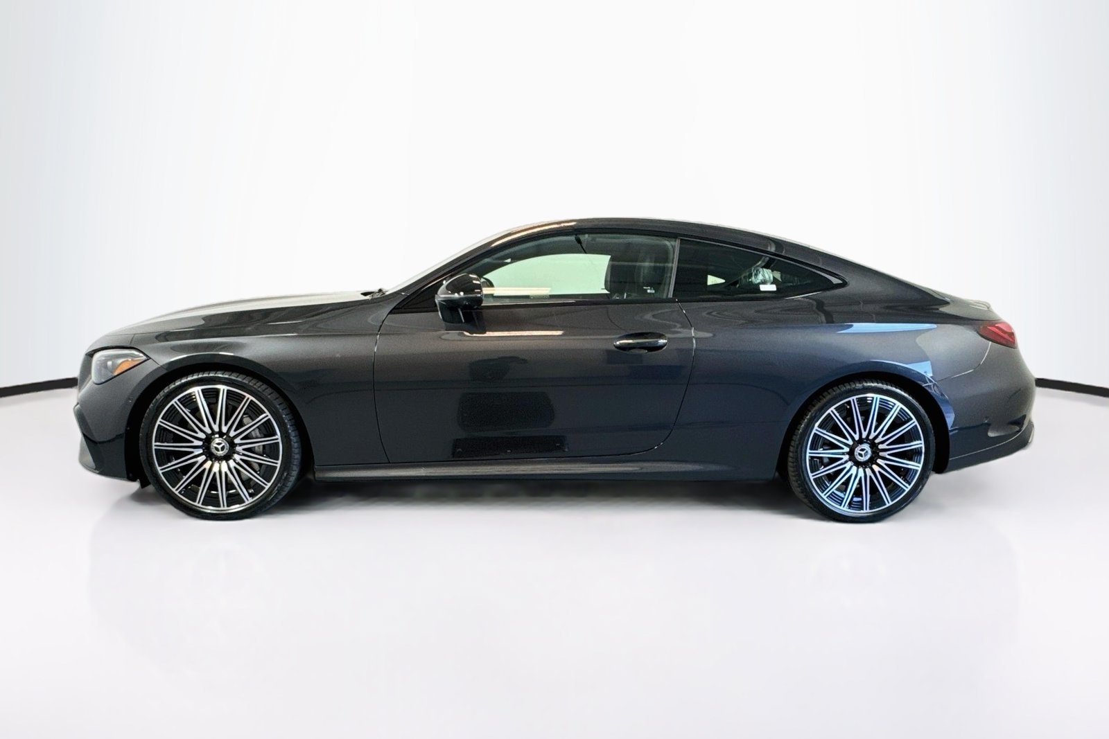 New 2027 Graphite Grey Metallic Mercedes-Benz CLE 450 image 8