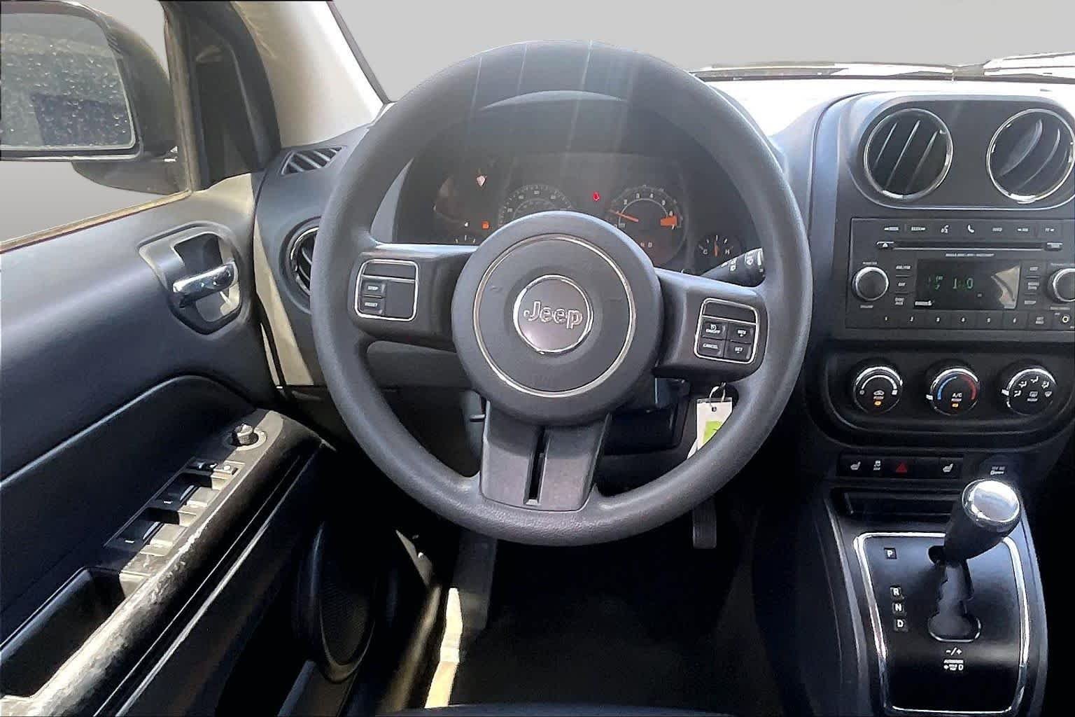 Pre-Owned 2015 Jeep Compass Altitude Edition