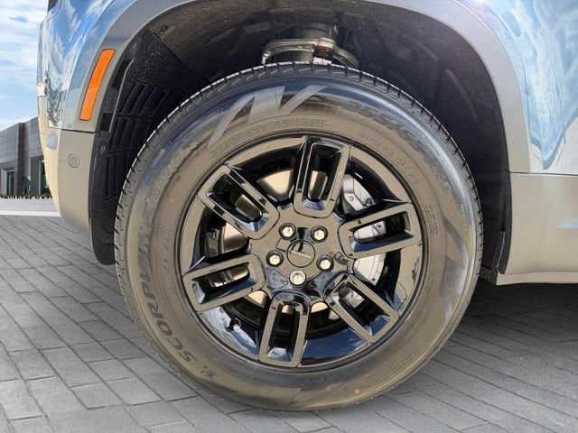 New 2026 Tasman Blue Land Rover S image 9