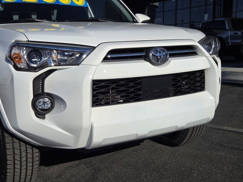Used 2021 White Toyota SR5 image 8