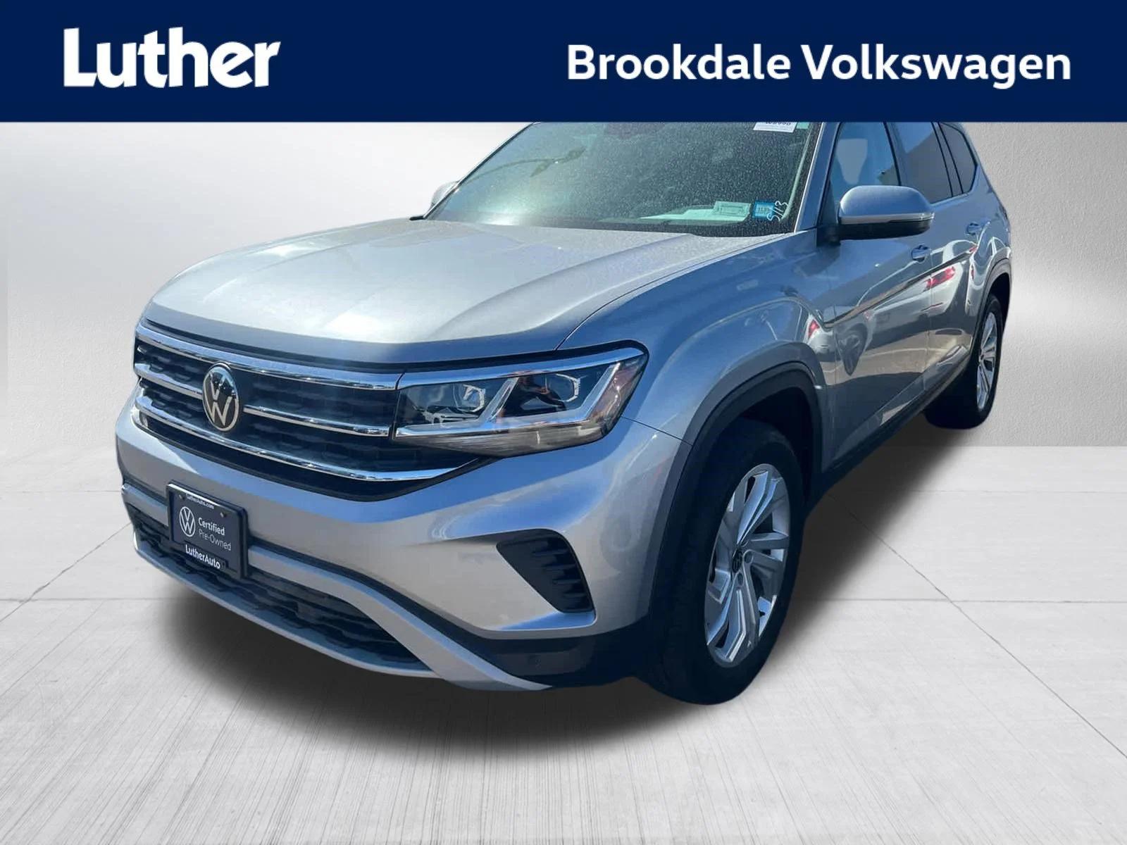2023 Volkswagen Atlas 3.6L SE w/Tech 4MOTION's photo