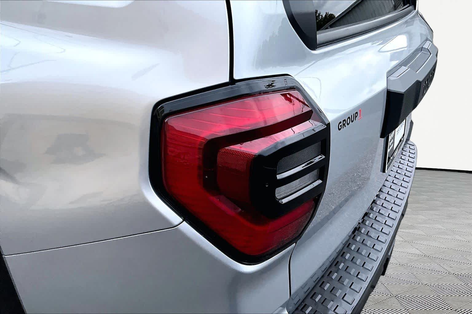 Used 2025 Cutting Edge Toyota SR5 image 29
