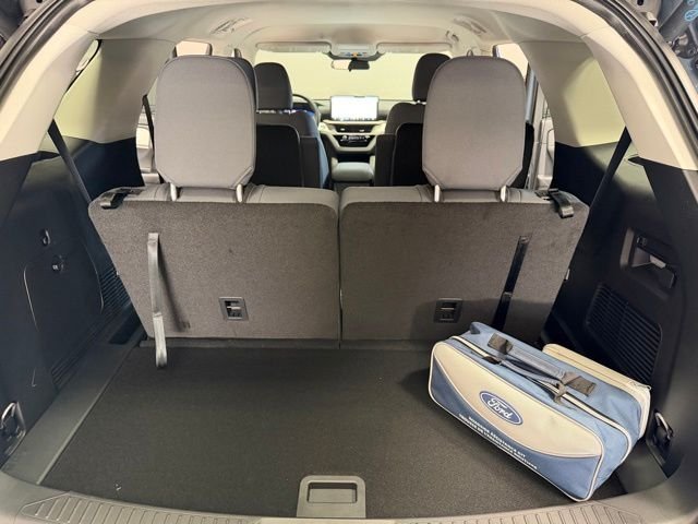 New 2026 Vapor Blue Metallic Ford Active image 29