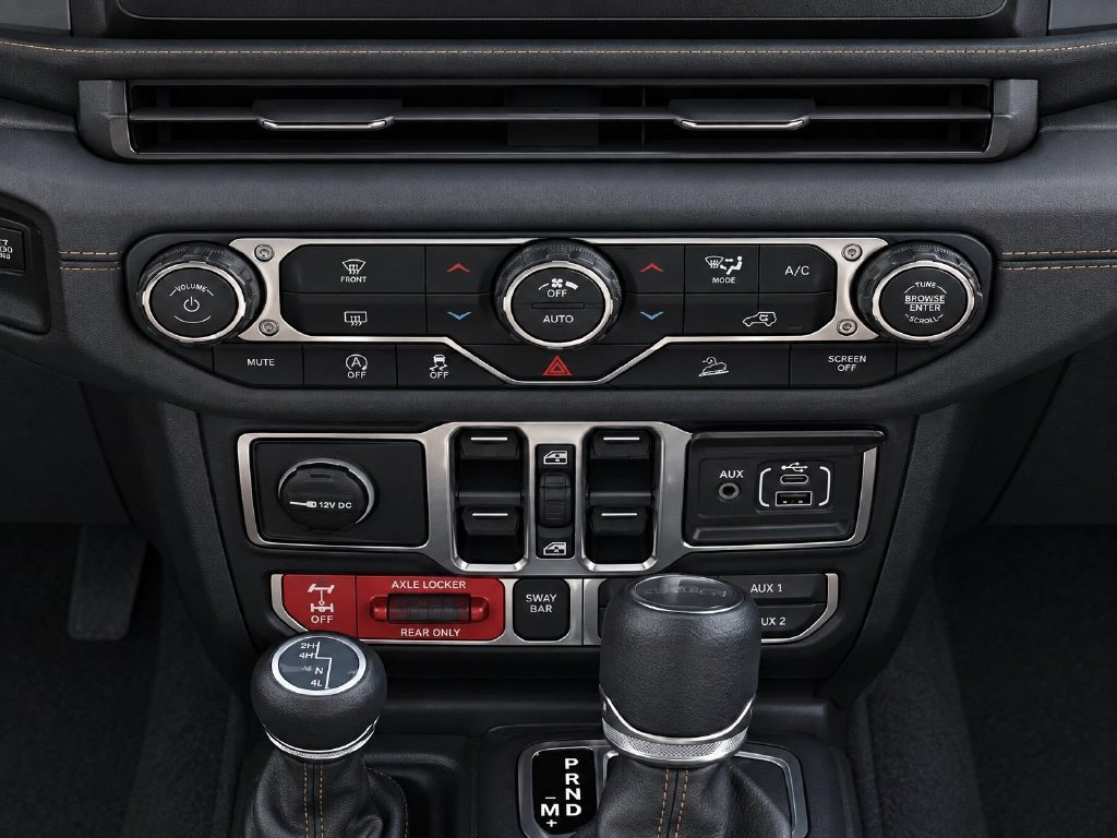 Certified Used 2026 Gray Jeep Mojave image 14