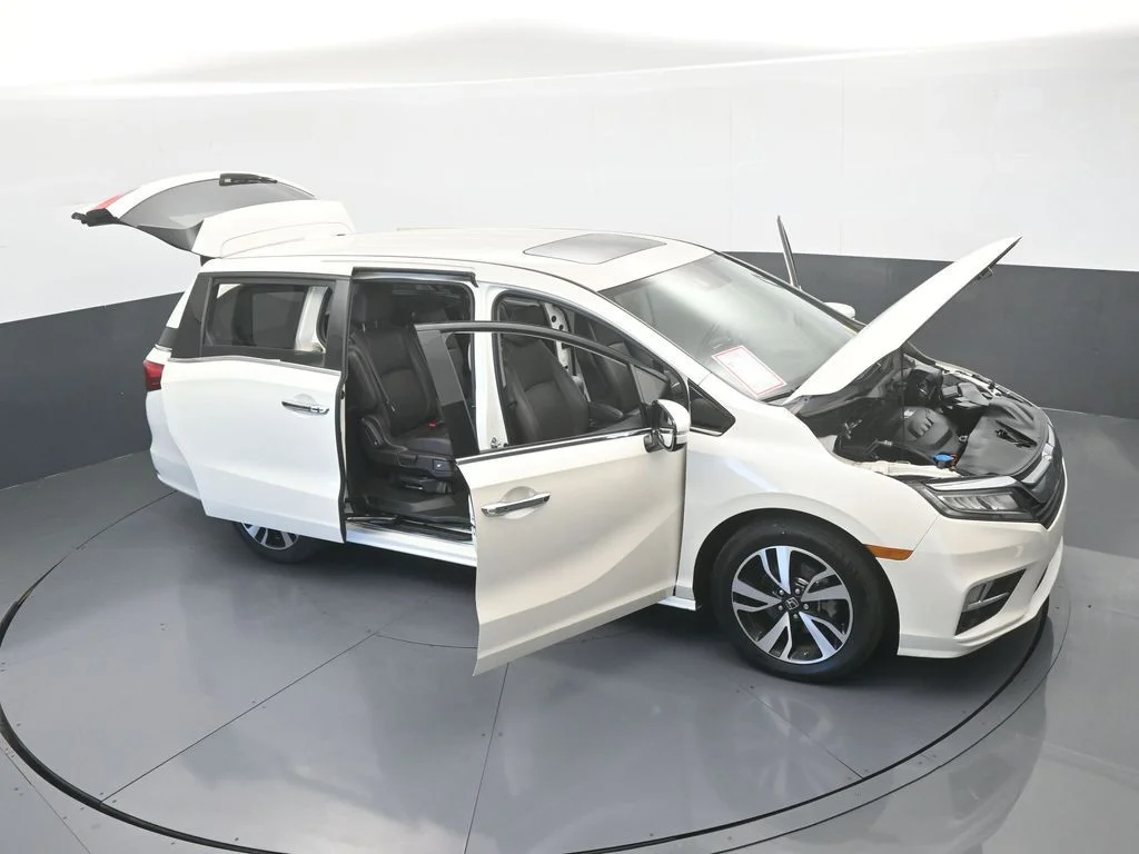 Used 2019 White Honda Elite image 80