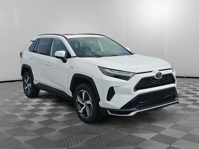 Used 2024 White Toyota SE image 6