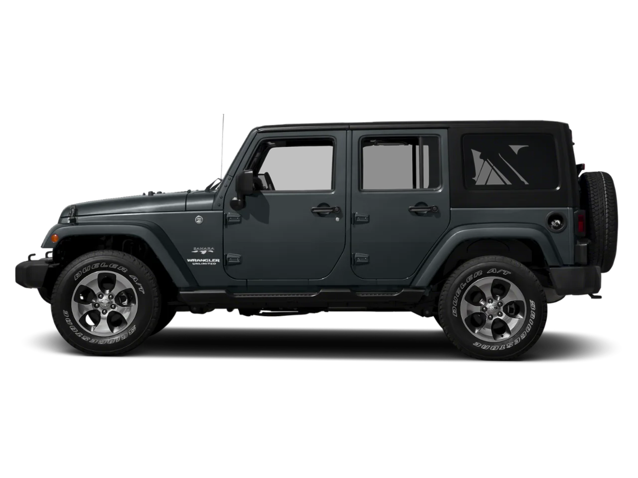 Used 2015 Anvil Clearcoat Jeep Sahara image 3