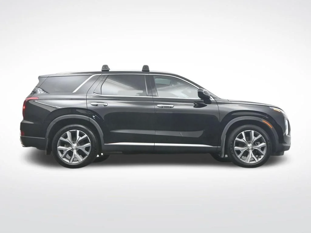 Used 2022 Abyss Black Pearl Hyundai SEL image 35
