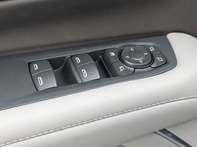 New 2027 Sterling Gray Metallic Chevrolet LT image 15