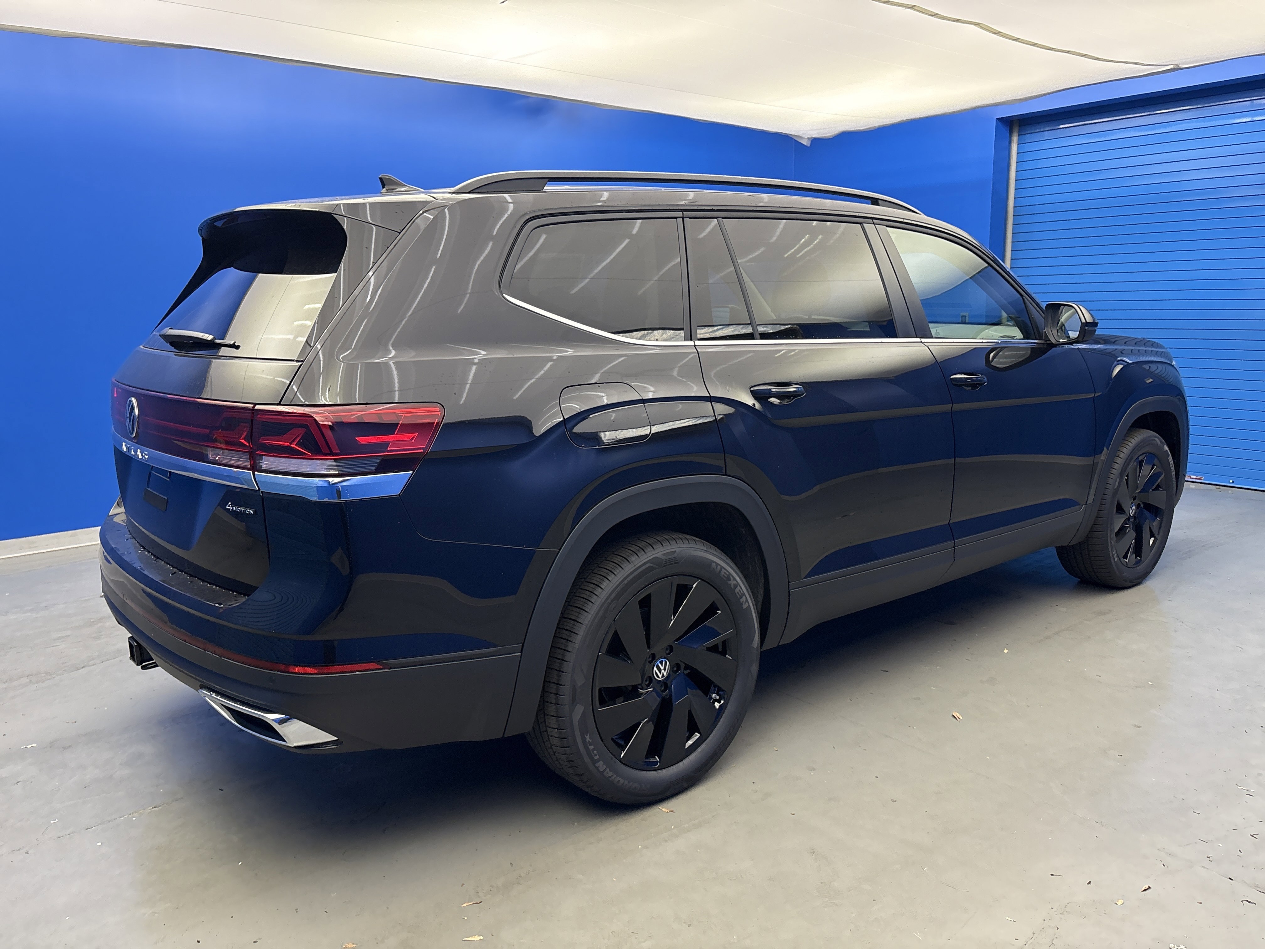 2026 Volkswagen Atlas SE w/Tech - Photo 7
