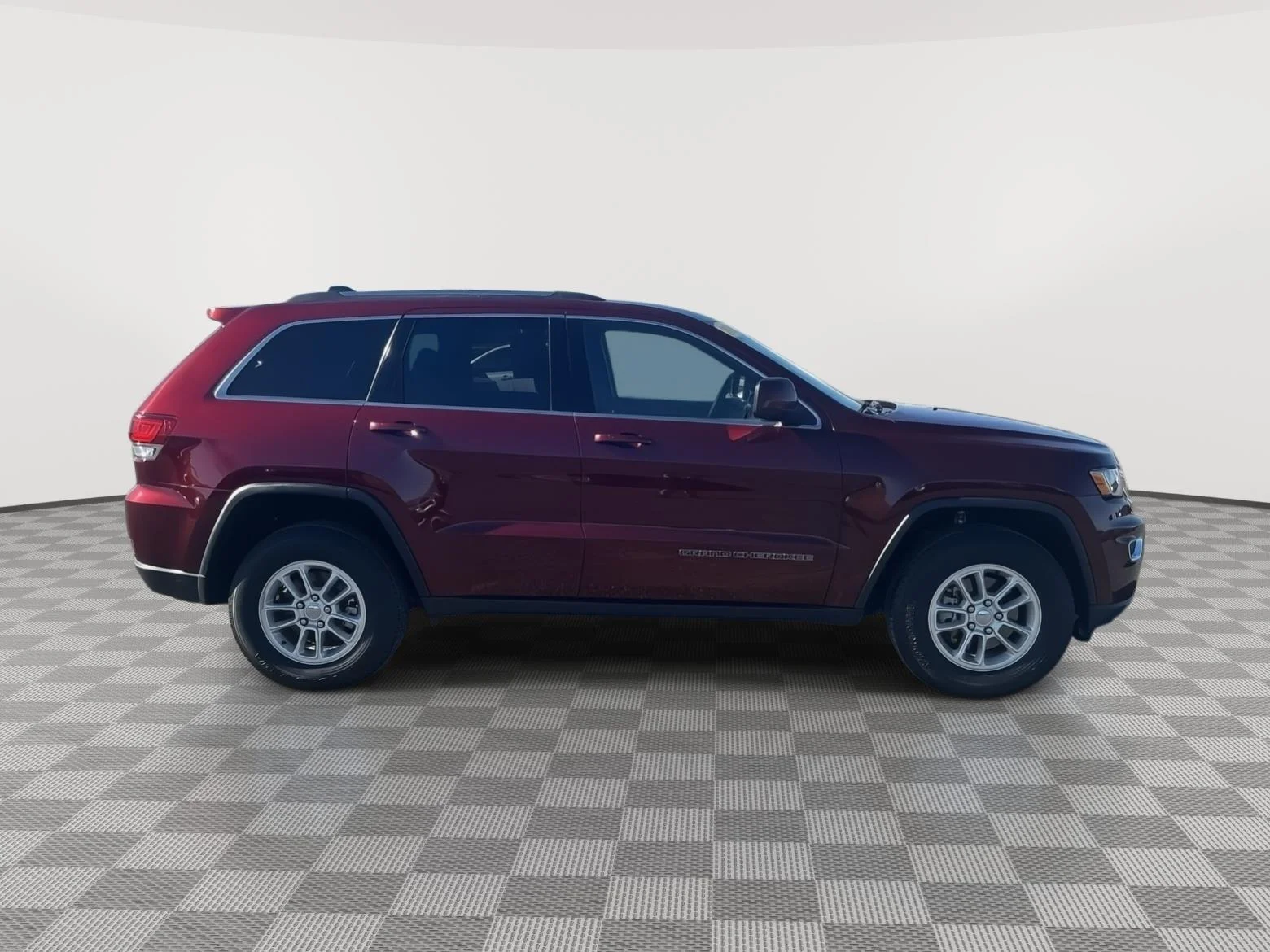 Used 2020 RED JEEP LARE image 24
