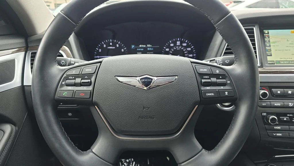 Used 2018 Gray Genesis 3.8 image 26