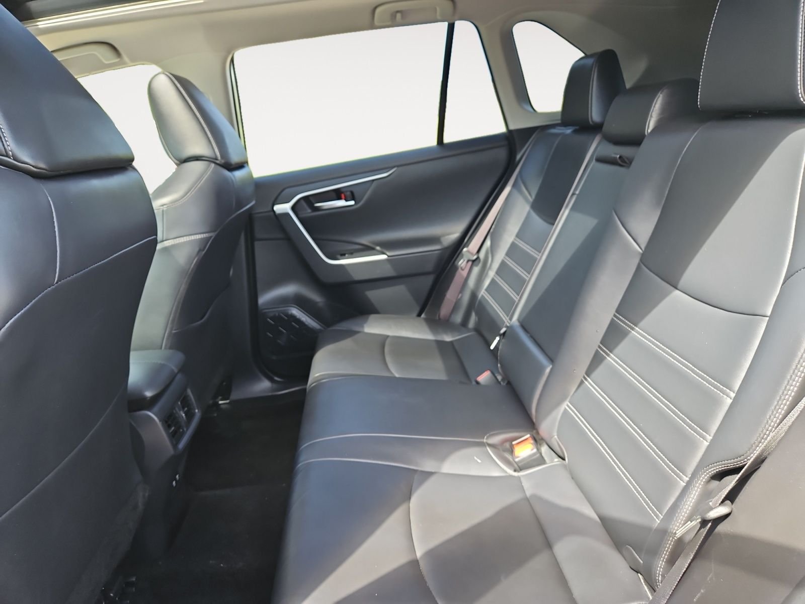 Used 2019 Silver Toyota Limited image 13