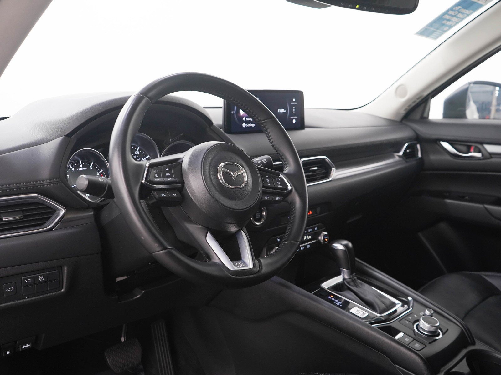 Used 2025 Rhodium White Metallic Mazda 2.5 S Preferred Package image 24
