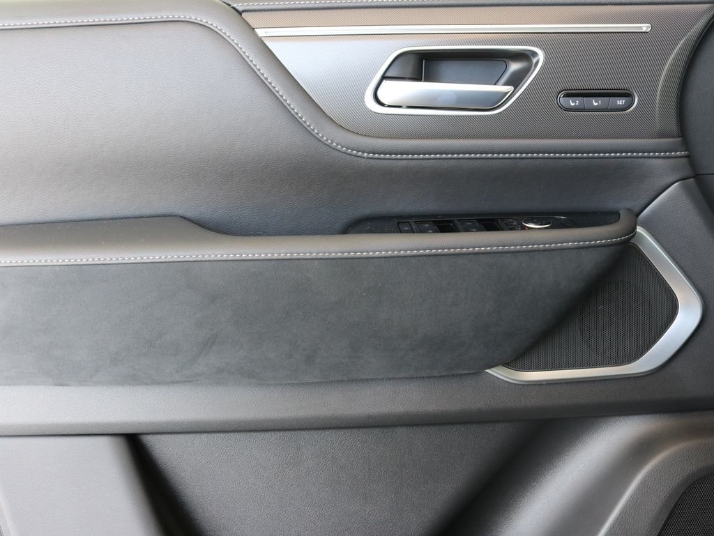 New 2026 BLACK OBSIDIAN INFINITI Luxe 4WD image 26
