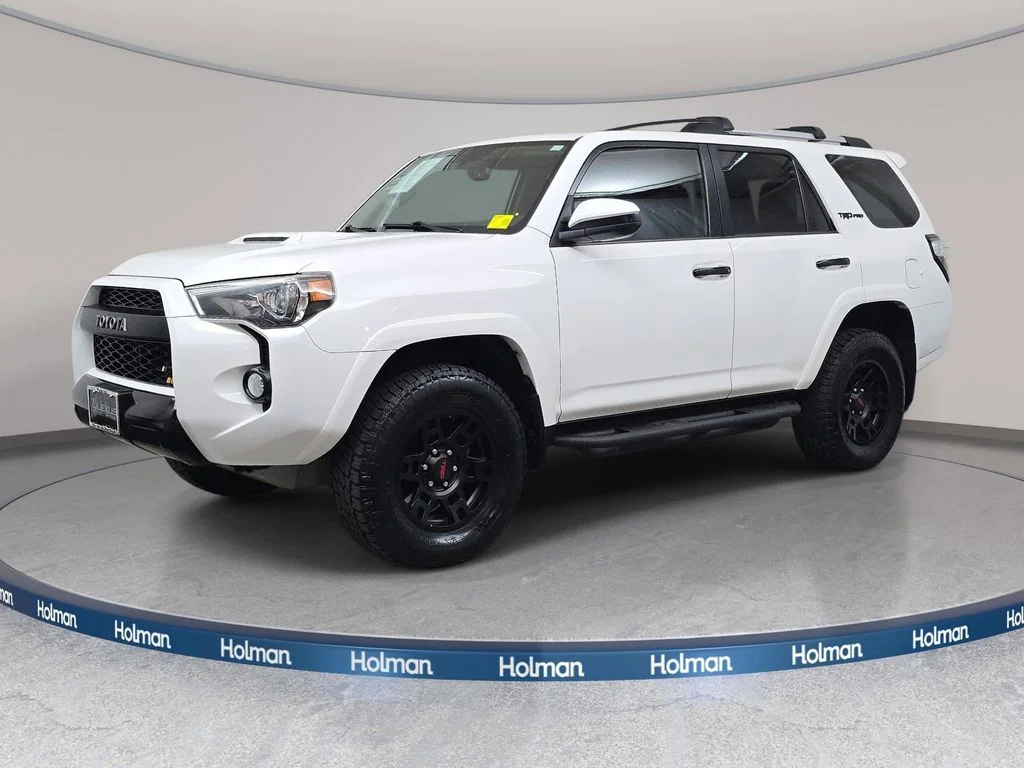 2017 Toyota 4Runner TRD Pro 4x4 V6's photo