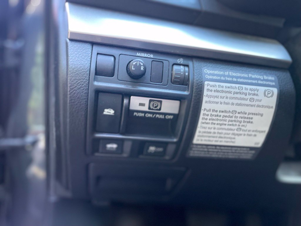 Used 2011 Gray Subaru 2.5i image 10