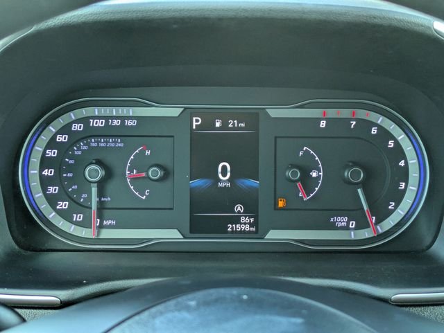 Used 2023 White Hyundai SEL image 19