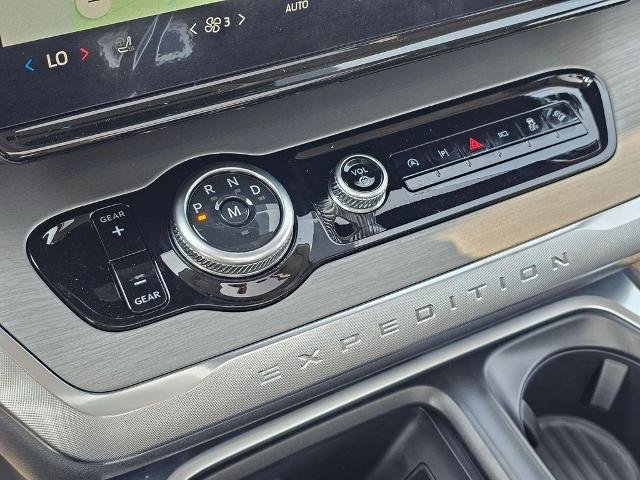New 2027 Agate Black Metallic Ford MAX Platinum image 67