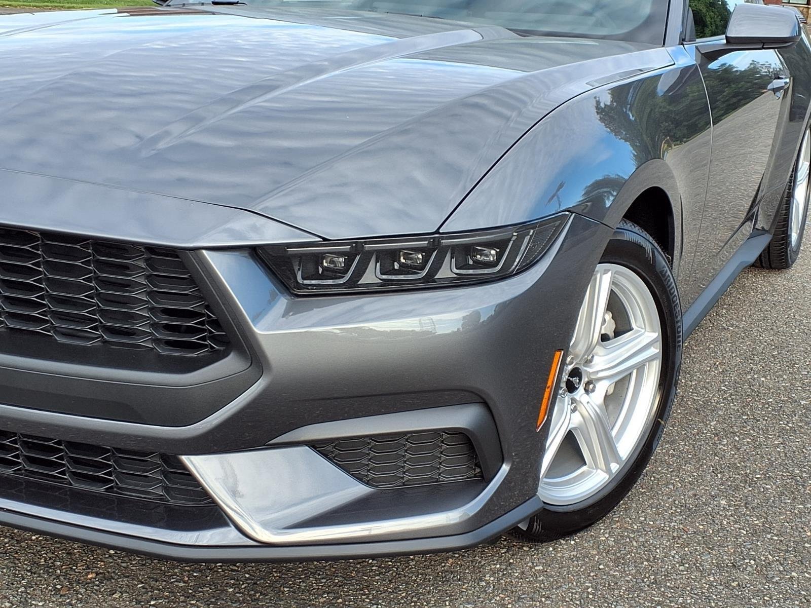 New 2026 Carbonized Gray Metallic Ford EcoBoost® Fastback image 15