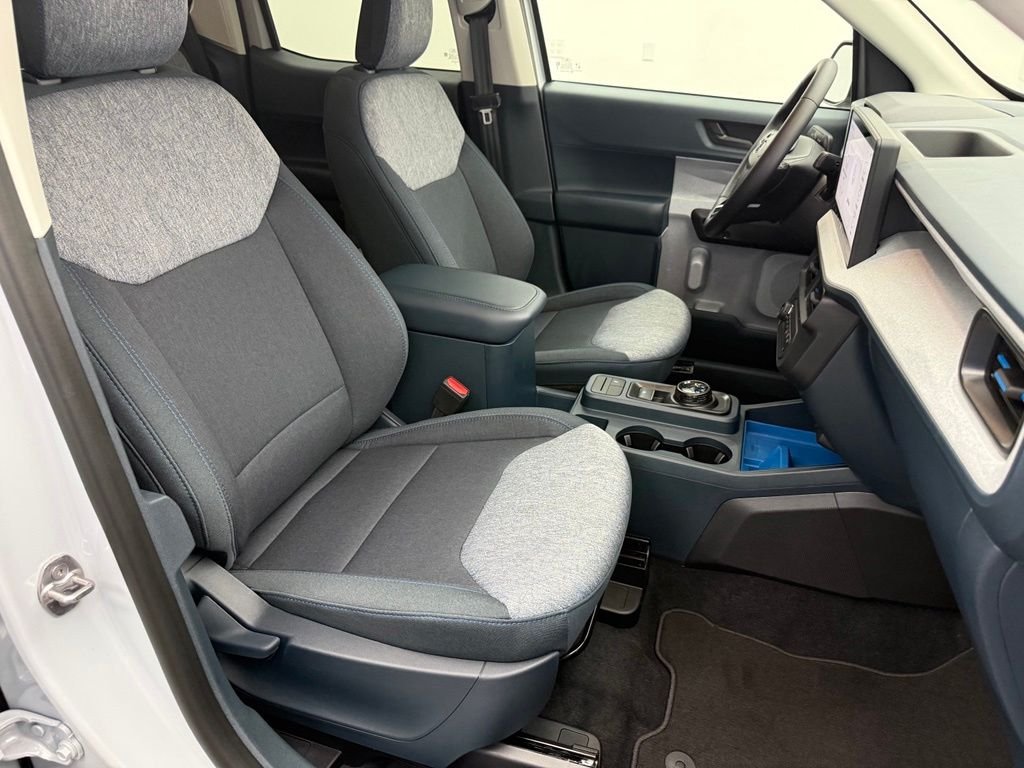 New 2026 White Ford XLT image 41