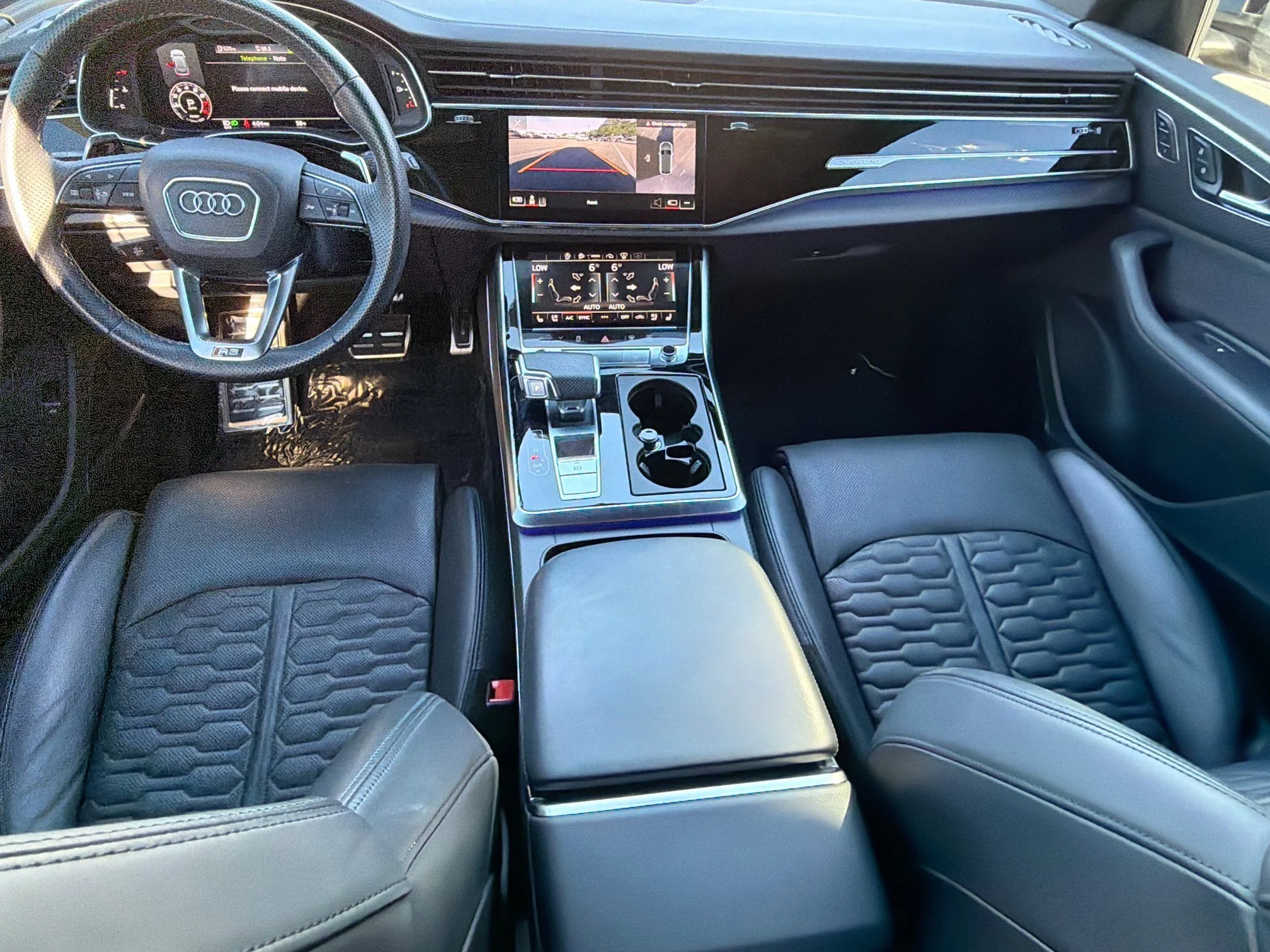 2022 Audi RS Q8 Base - Photo 17