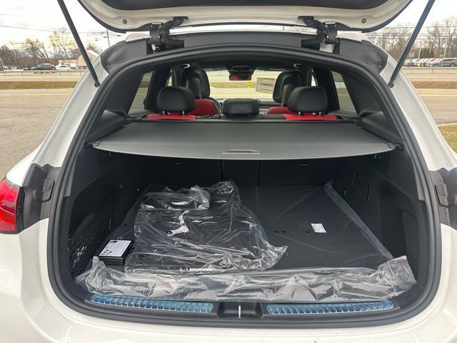New 2026 Polar White Mercedes-Benz GLC 300 image 72