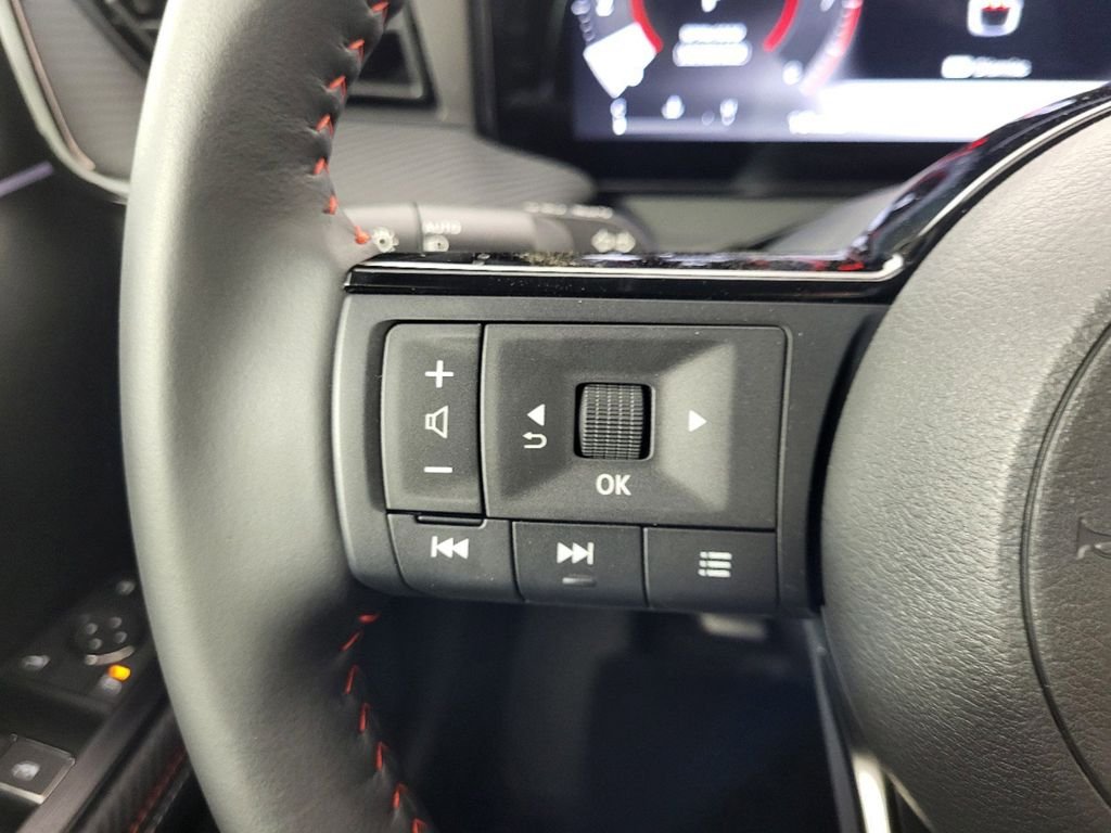 2025 Nissan Kicks SR AWD - Photo 24