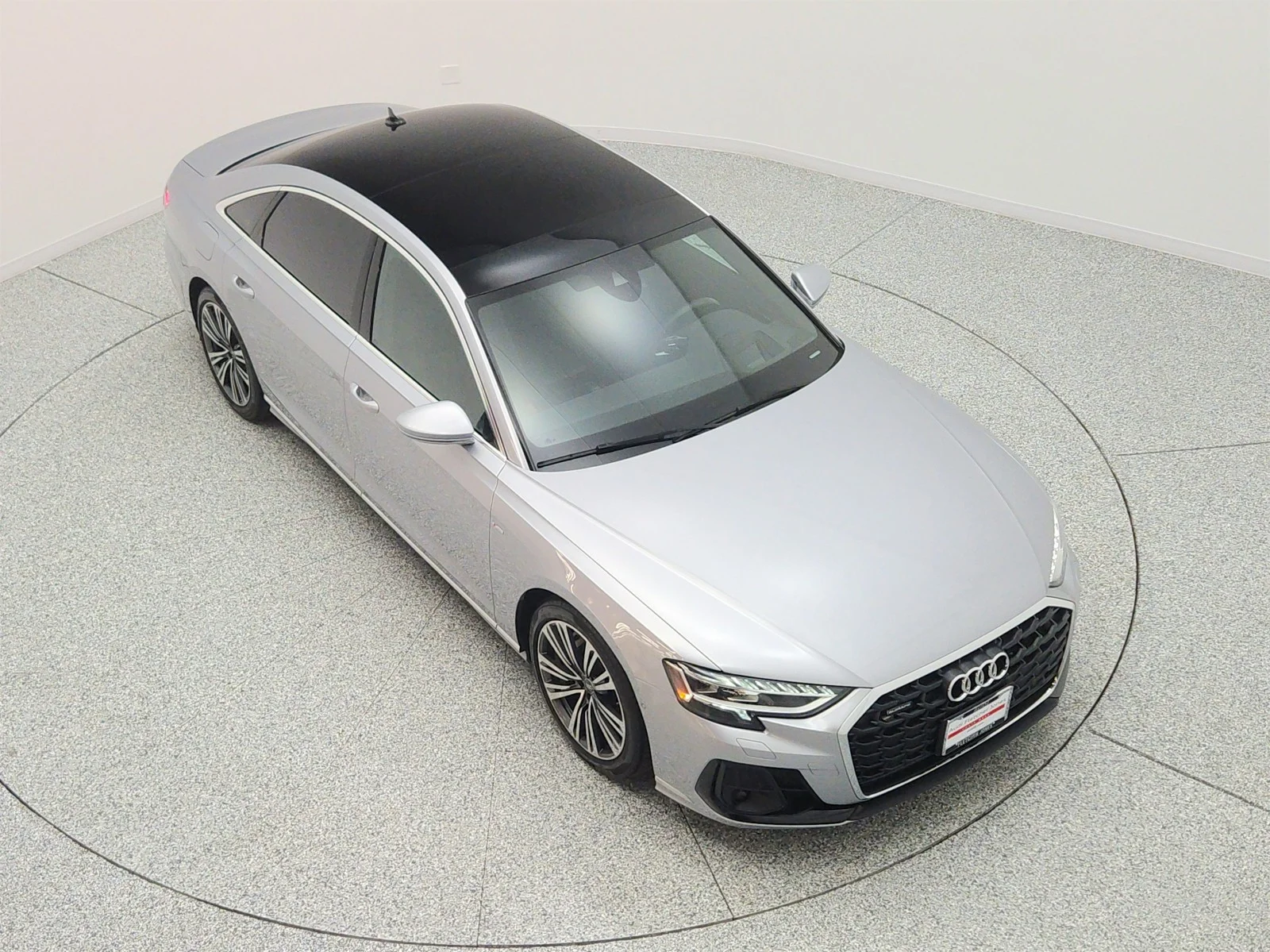 Used 2023 Florett Silver Metallic Audi L 55 TFSI quattro image 24