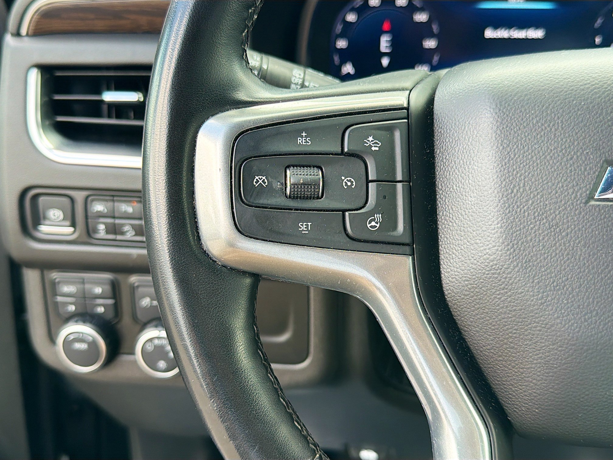 Used 2024 Black Chevrolet Premier image 36