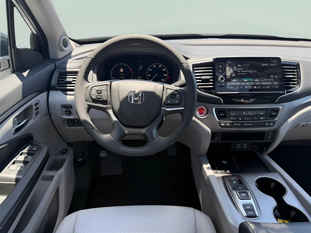 New 2026 Platinum White Pearl Honda RTL image 18