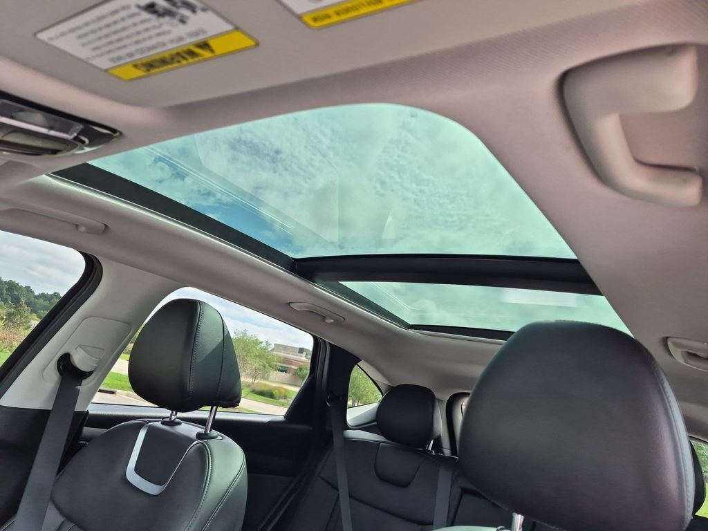 Certified Used 2025 Black Hyundai Limited image 13