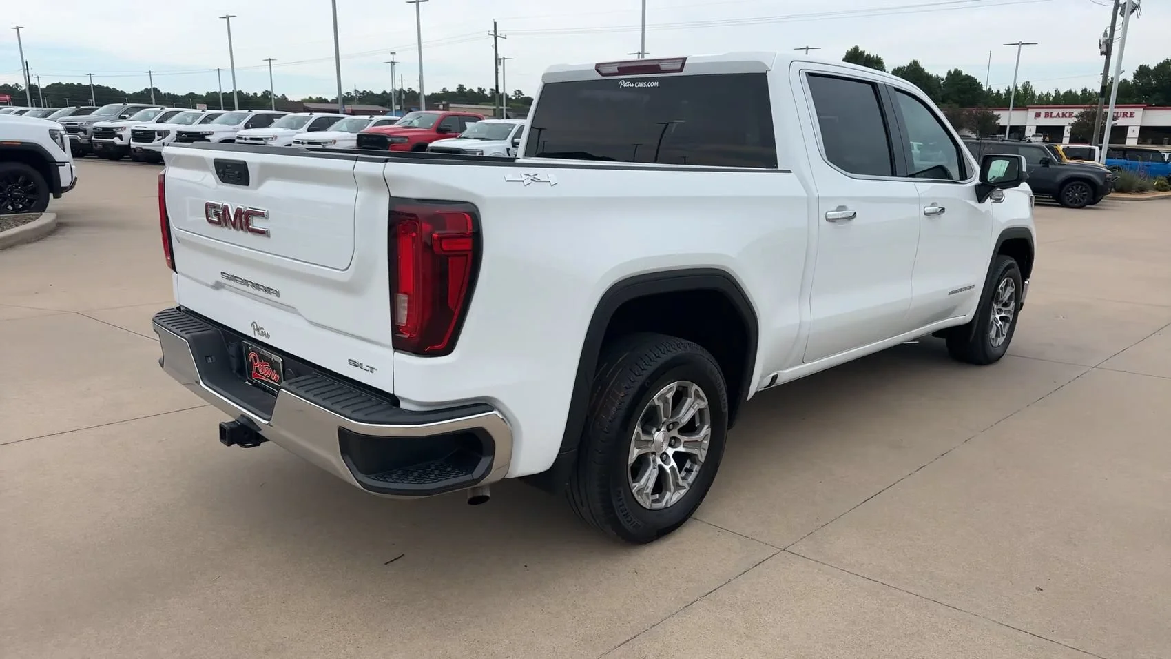 Used 2024 Summit White GMC SLT image 8