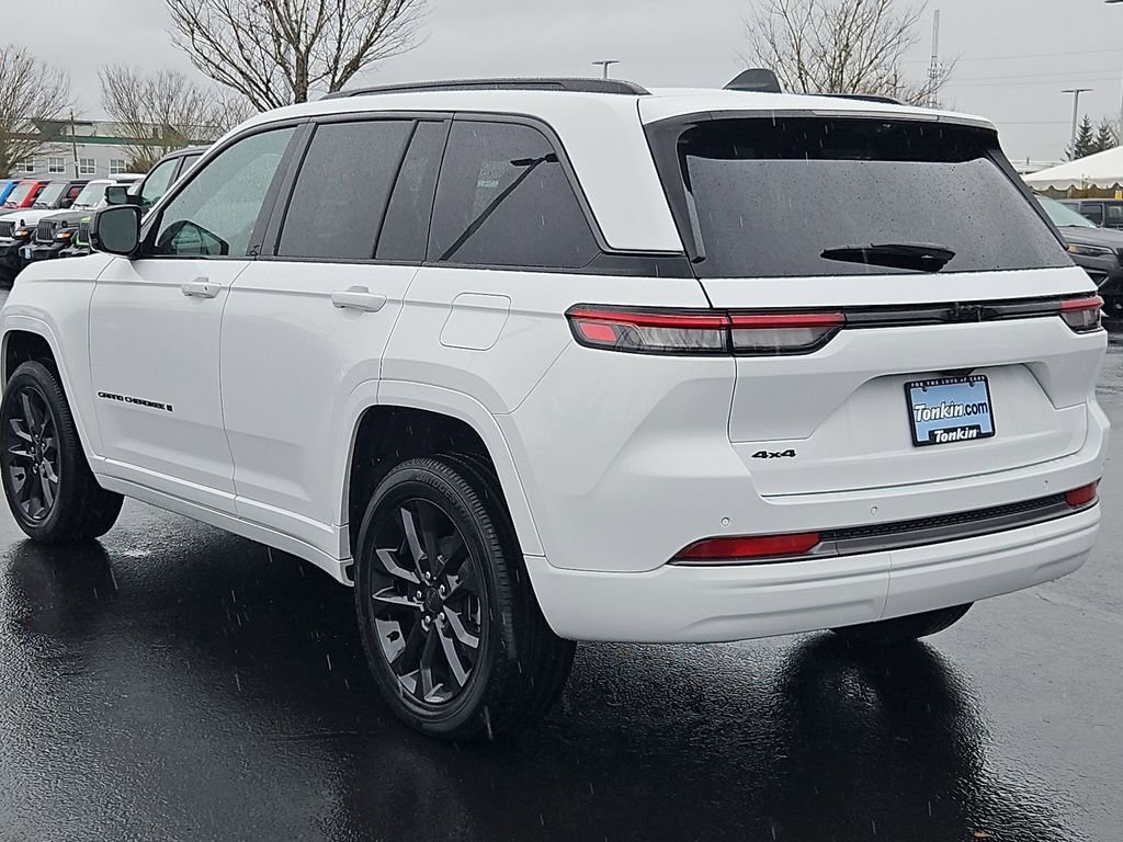 New 2026 Bright White Clear-Coat Exterior Paint Jeep Limited Reserve image 4