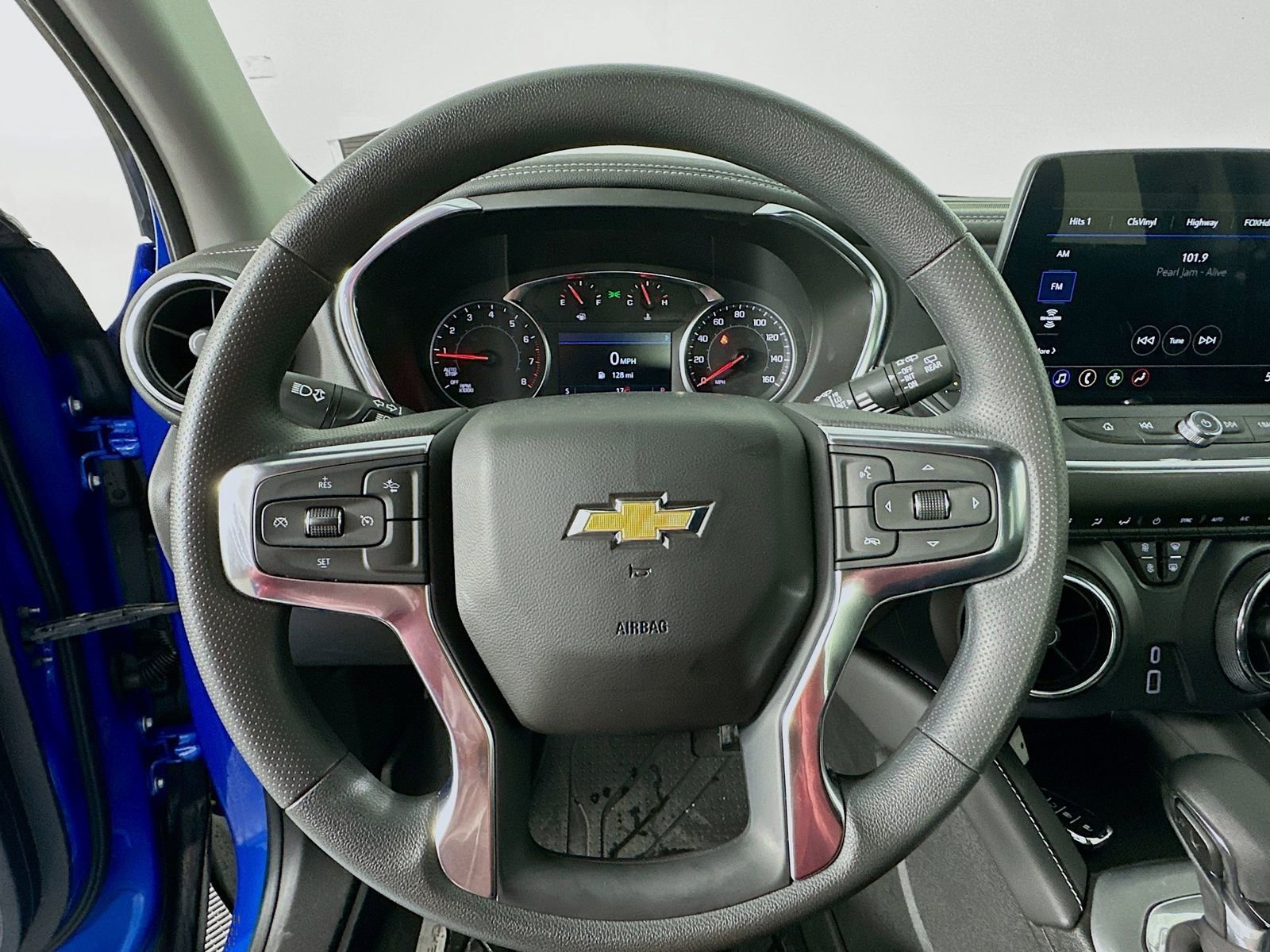 2025 Chevrolet Blazer 2LT - Photo 12