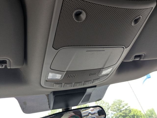 Used 2022 Stone Gray Metallic Ford XLT image 25