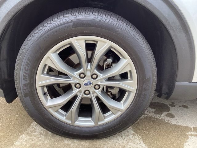 Certified Used 2023 Silver Ford XLT image 6