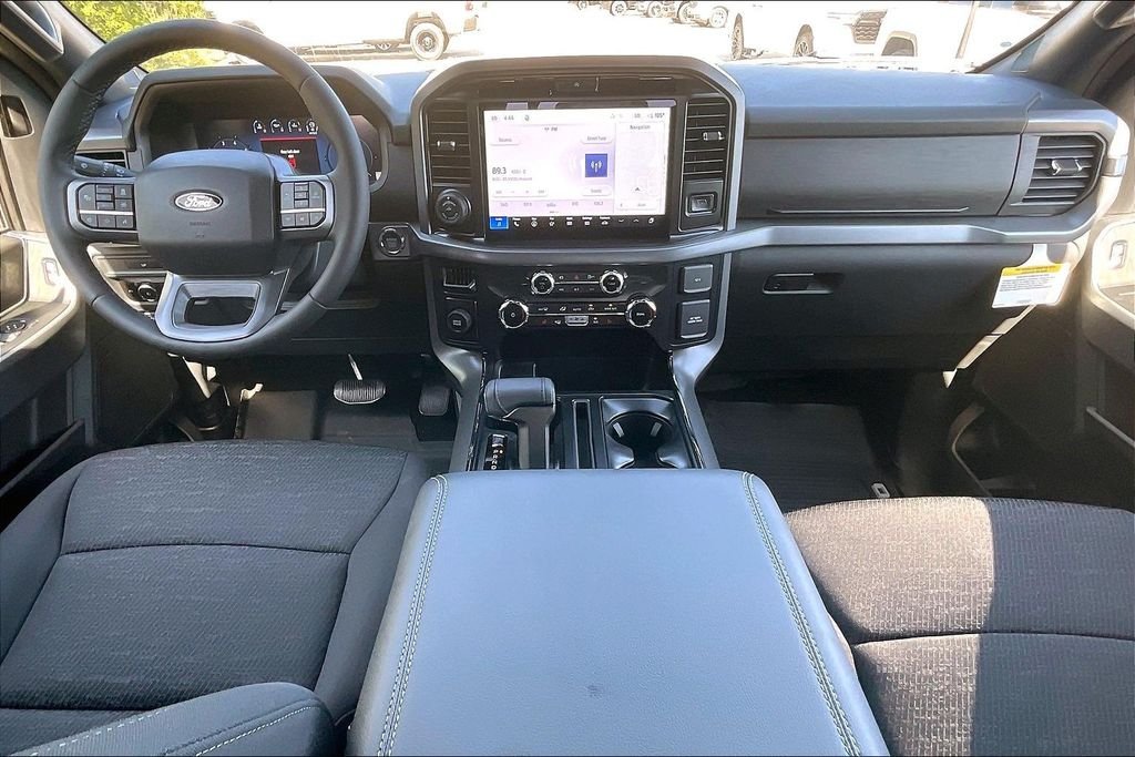 New 2026 Black Ford XLT image 4