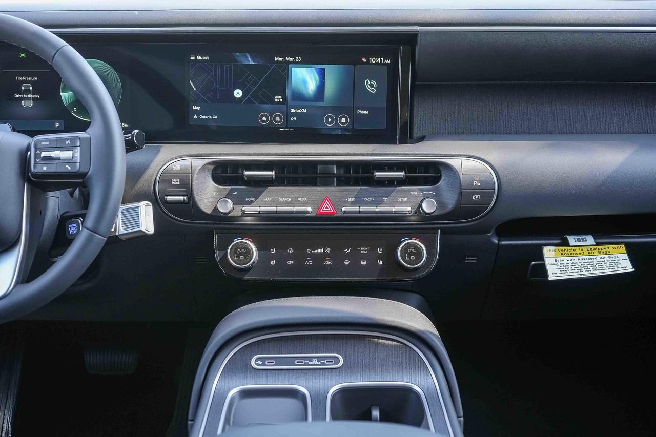 New 2026 Gray Hyundai SEL Premium image 14