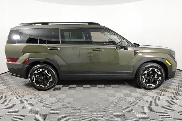 New 2026 Rockwood Green Hyundai SEL FWD image 5